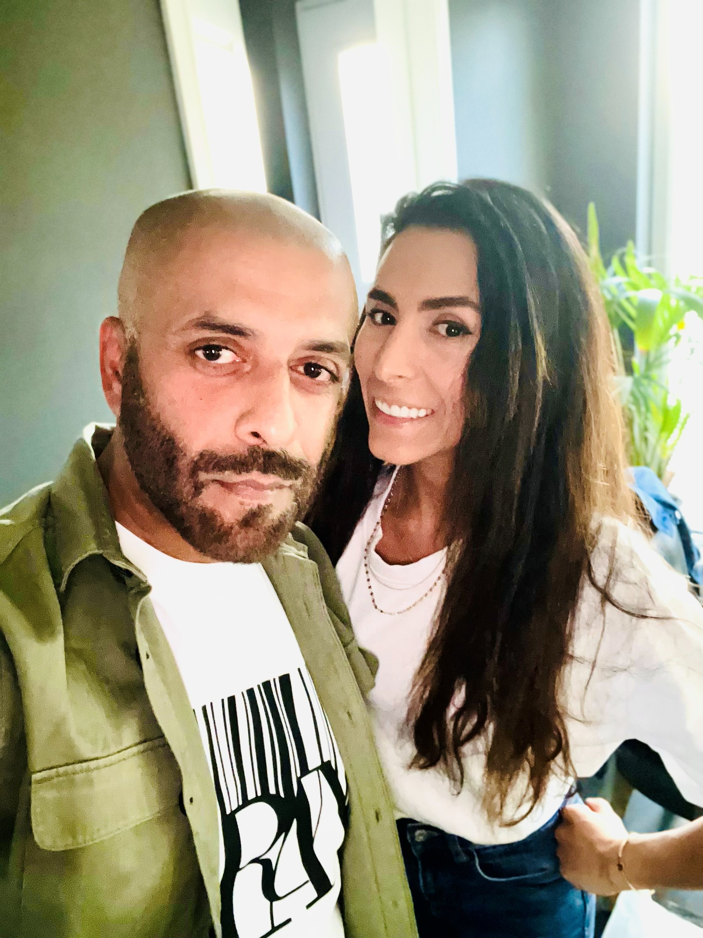 Roni Dalal & Mahsa Shirazi, the founders of MoovZi